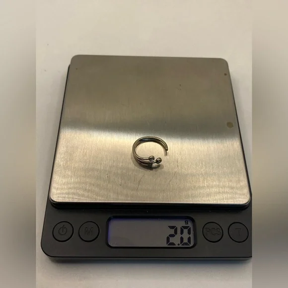 14K White Gold ED Diamond Ring | 2 g | Size 5 | Modern Wrap Design - Picture 8 of 9